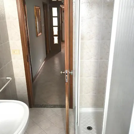 Piazza Milano - Ampio A Pochi Passi Dal Mare - 2 Apartment Lido di Jesolo